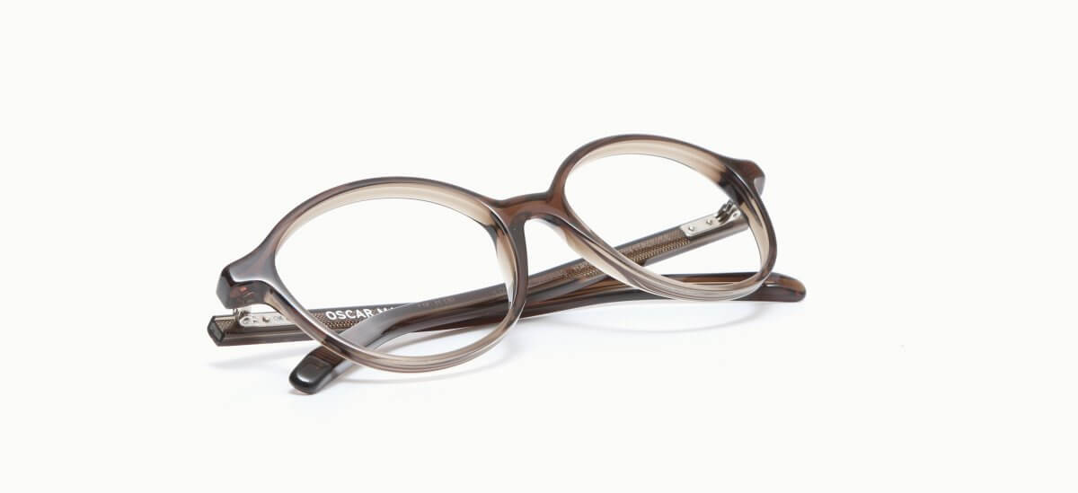 22.0000239 Oskar Magnuson LIZE 200 5117 347,00 €-3