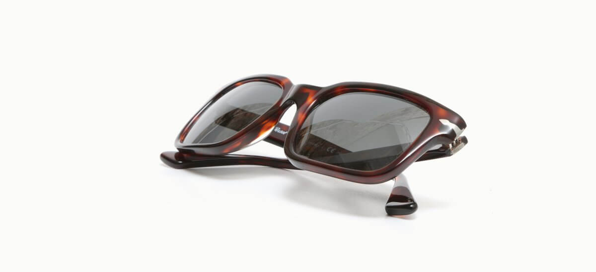 22.0000227 Persol 3272-S 2448 5320 247,00 €3