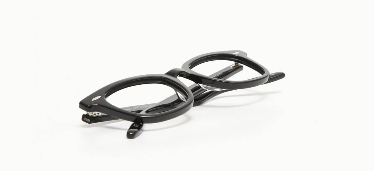 22.0000801 Barton Perreira CECIL BLA 5021 367,00 €-3