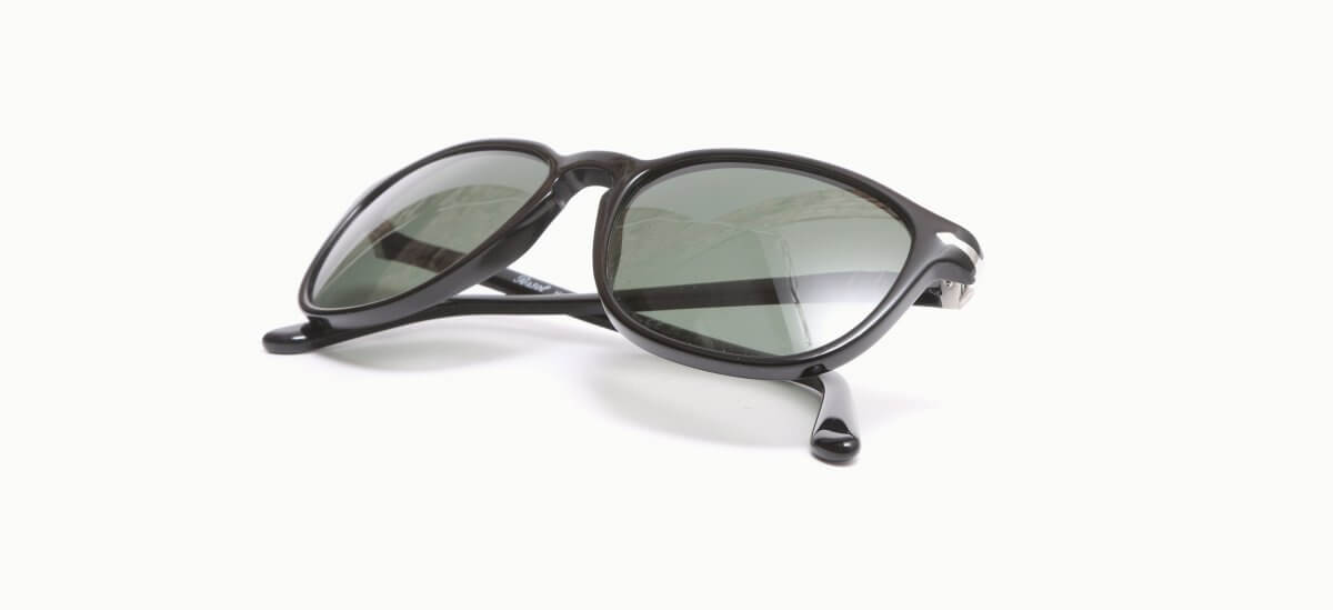 22.0001505 Persol 3019-S 9531 5518 197,00 €-3