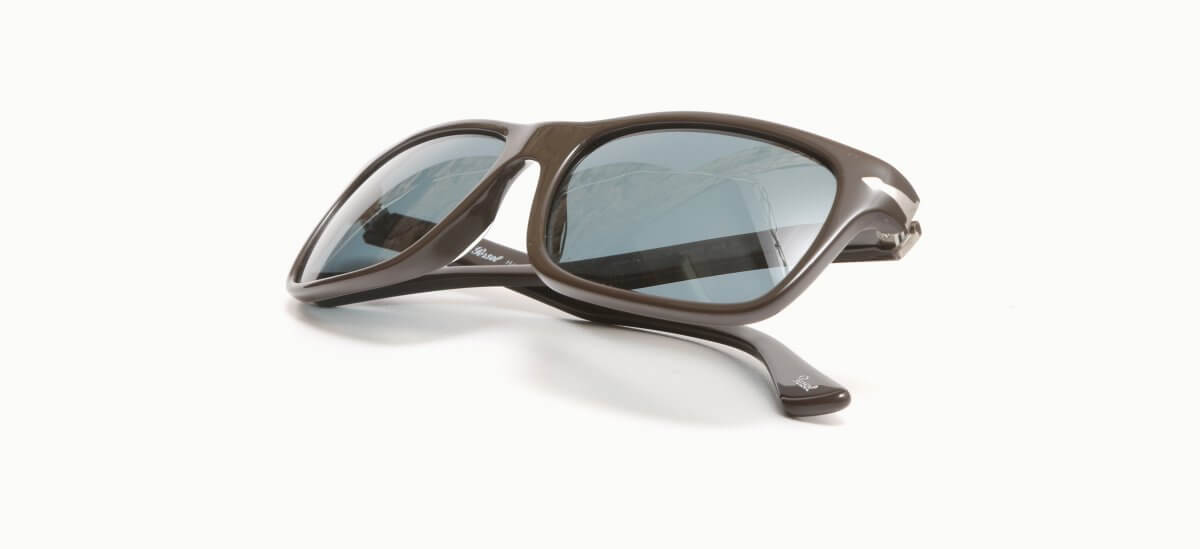 22.0001508 Persol 3048-S 11743R 5819 227,00 €-3