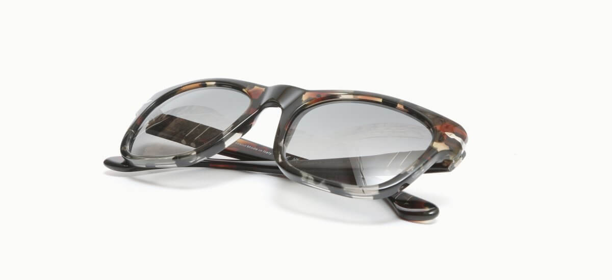 22.0001510 Persol 3269-S 1159M3 5420 267,00 €-3