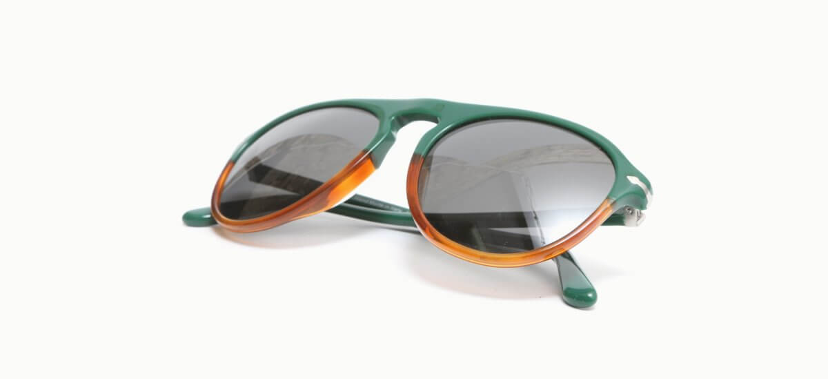 22.0001519 Persol 3302-S 117548 5519 287,00 €-3