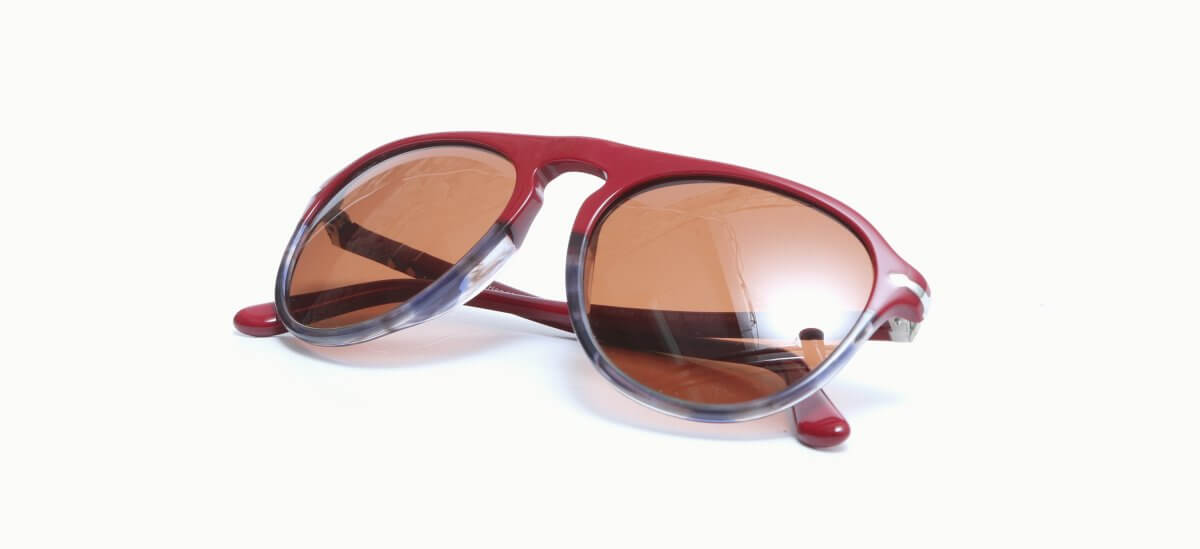 22.0001520 Persol 3302-S 117753 5519 237,00 €-3