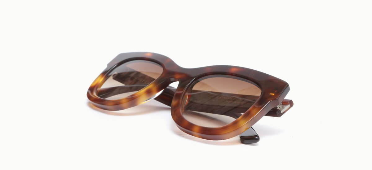 23.0000466 Thierry Lasry GAMBLY 50 4926 337,00 €-3
