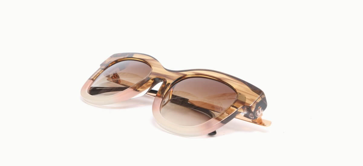 23.0000477 Thierry Lasry SEXXXY 900 5023 377,00 €-3