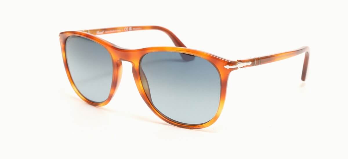 23.0000501 Persol 3314-S 96S3 5520 247,00 €-2