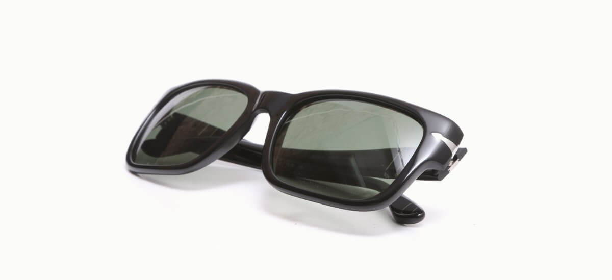 23.0000503 Persol 3315-S 9531 5819 217,00 €-3