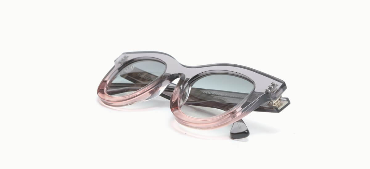 23.0000585 Thierry Lasry CONSISTENCY 1084 4725 337,00 €-3