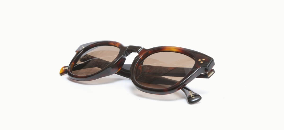23.0001277 RAEN SQUIRE KOLA TORTOISE 4923 197,00 €-3