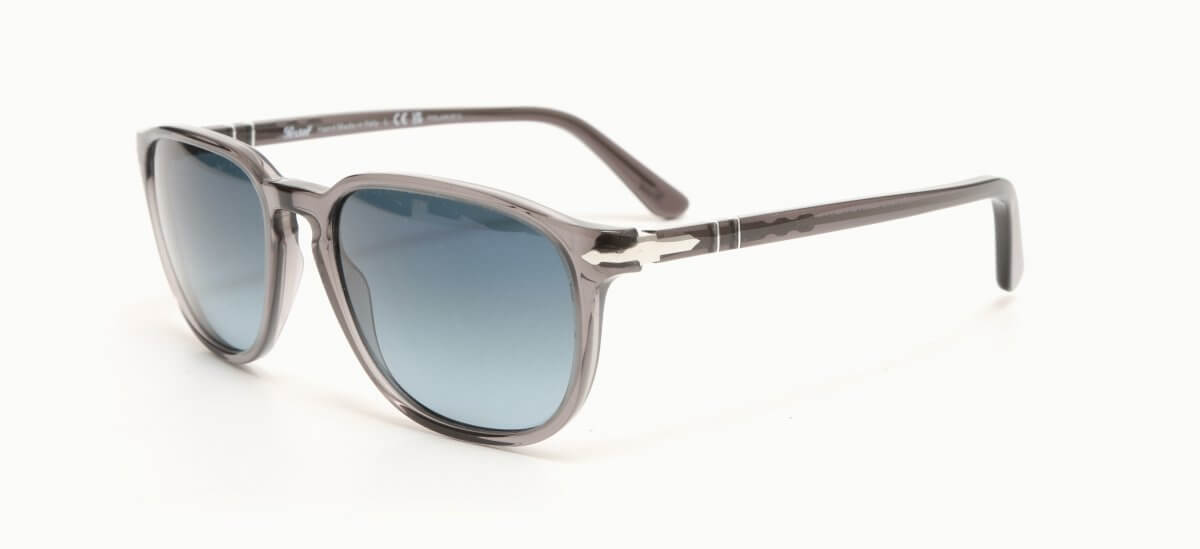 24.0001392 Persol 3019-S 1196S3 5618 267,00 €-2