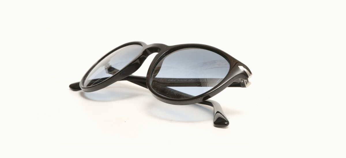 24.0001401 Persol 3152-S 9014Q8 5220 227,00 €-3