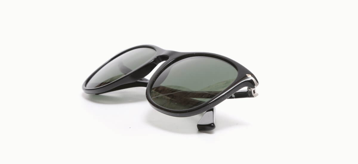 24.0001403 Persol 3314-S 9531 5720 227,00 €-3