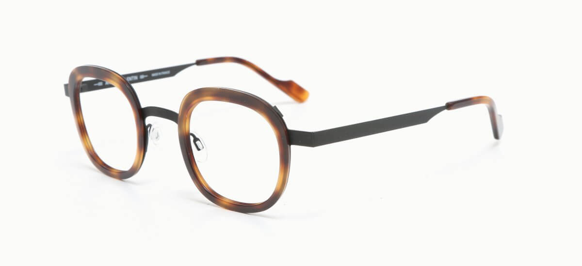 24.0001453 Anne & Valentin FANY U104 4425 377,00 €-2