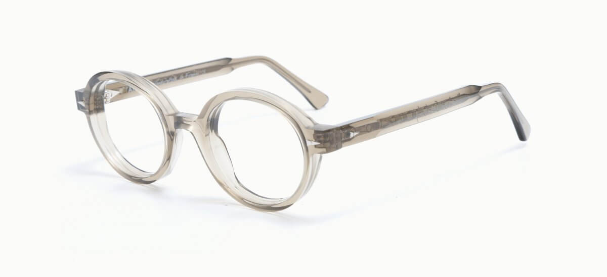 25077239 AHL Rue Leon Smokedlight 4521 447,00 €-2