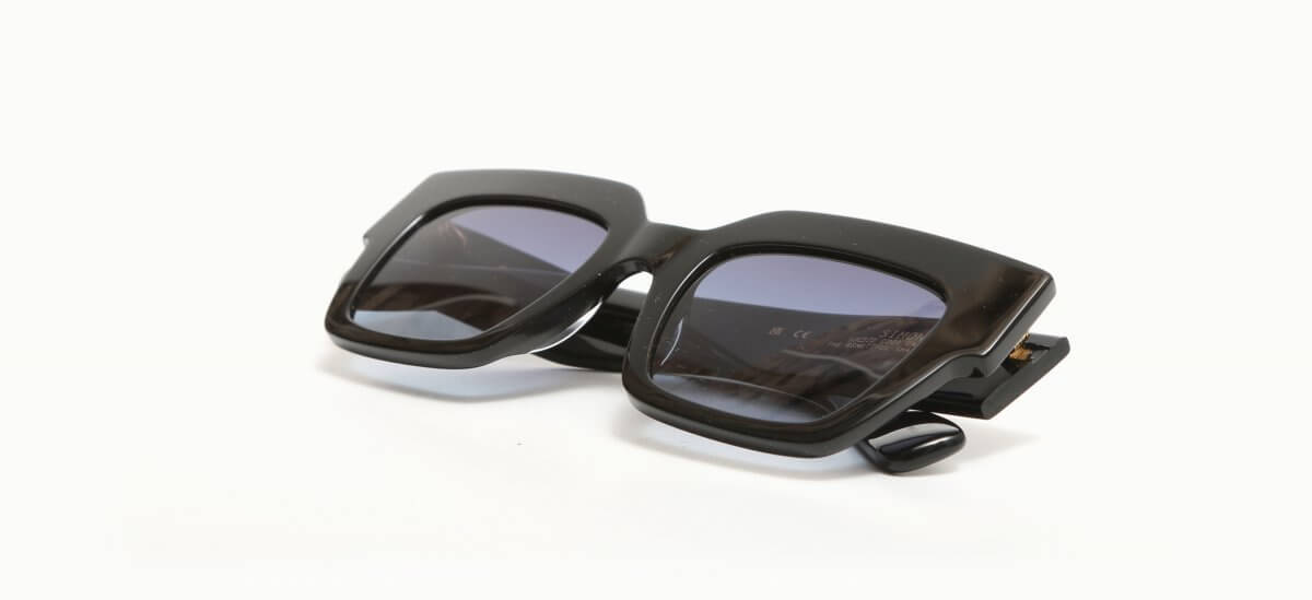 25140157 KAL Simone 1 5022 227,00 €-3