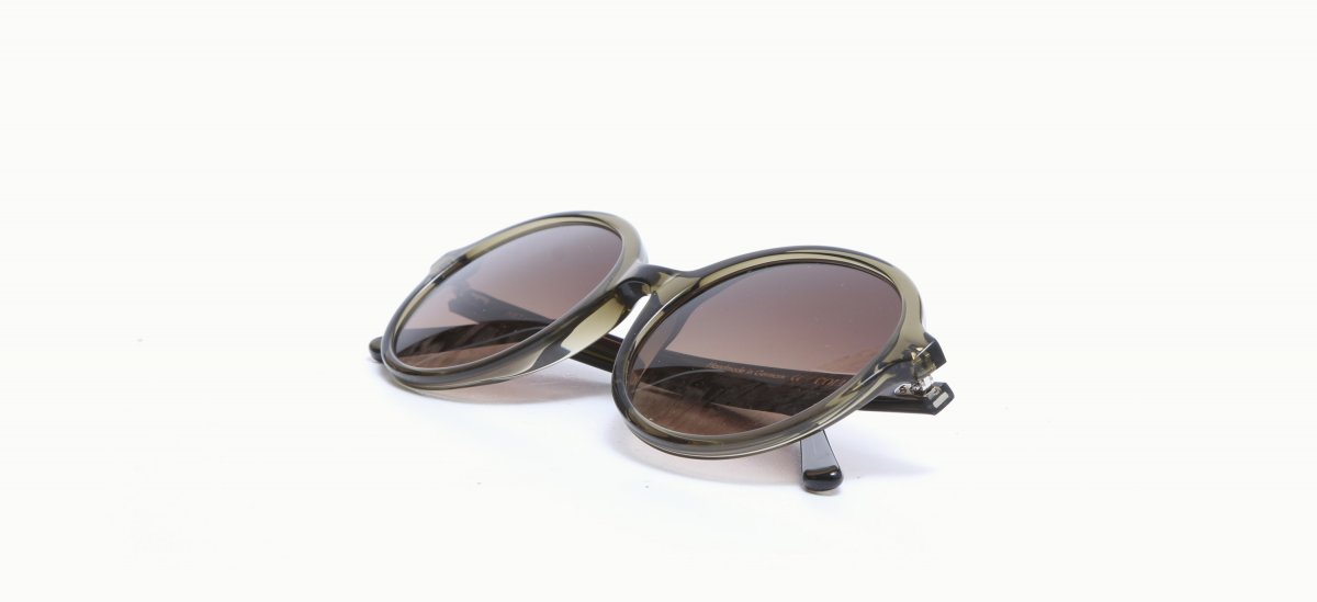 25133030 CO Lou 104 50-19 217,00 €-3