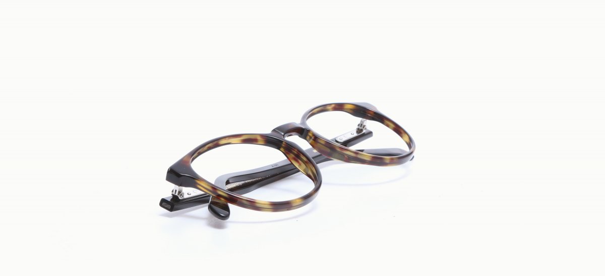 26049041 CO Lisa D. 0 9 50-18 397,00 €-3