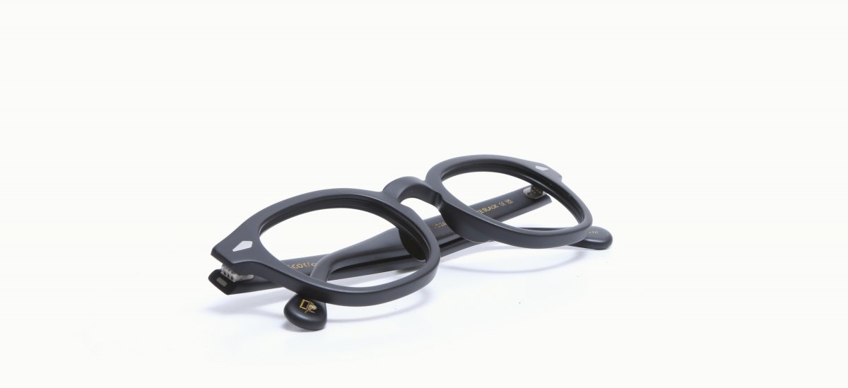 26064021 MOS Lemtosh Matte Black 4924 387,00 €-3