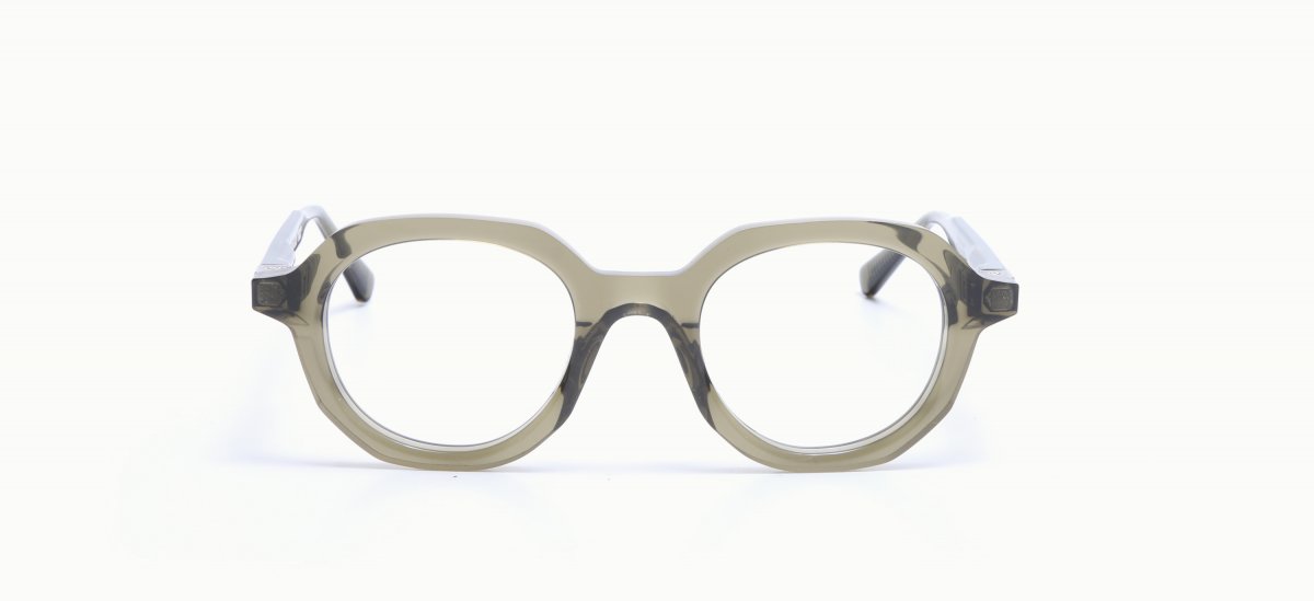 26069065 BAA Haiku C37 4621 417,00 €-1