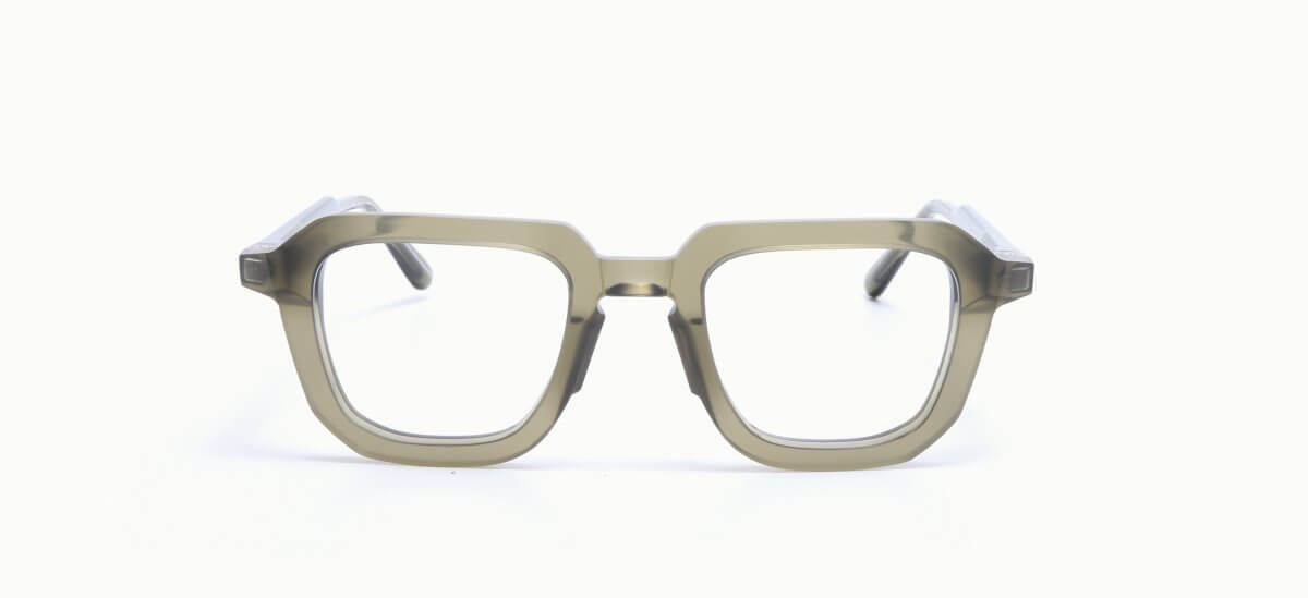 26069096 BAA Sierra T C37 4723 447,00 €-1