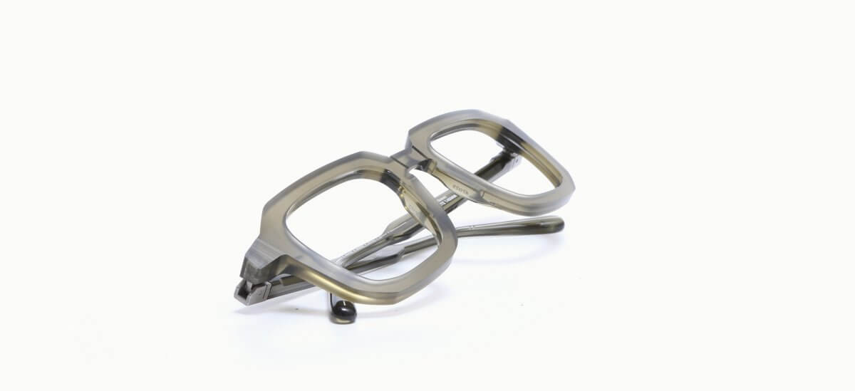 26069096 BAA Sierra T C37 4723 447,00 €-3