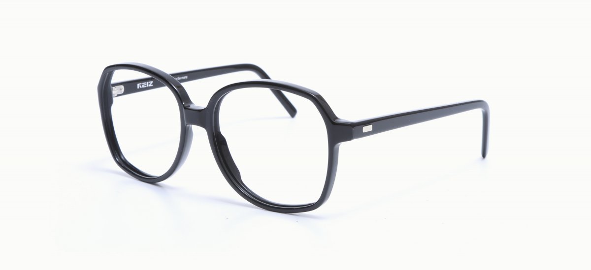 25113004 RZ Tuff 17 397,00 €-2