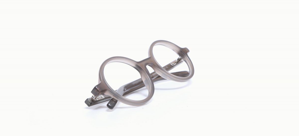 25296082 OM Yoshi 2105 4623 367,00 €-3