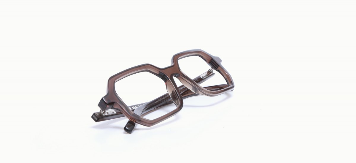 26085028 OM Keith 200 5118 367,00 €-3