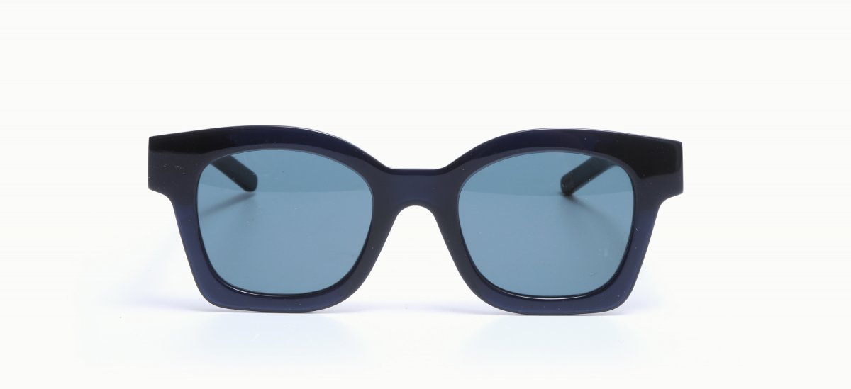 26085141 OM Sue 100 4821 377,00 €-1