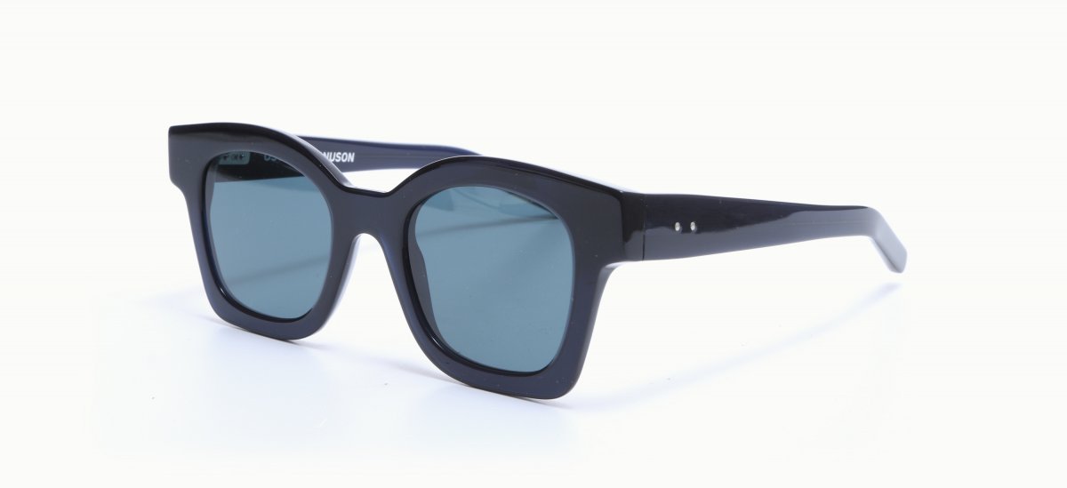 26085141 OM Sue 100 4821 377,00 €-2