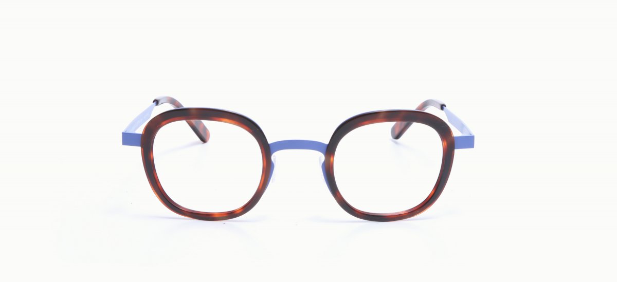 26105004 AV Fany 24B11 4425 377,00 €-1