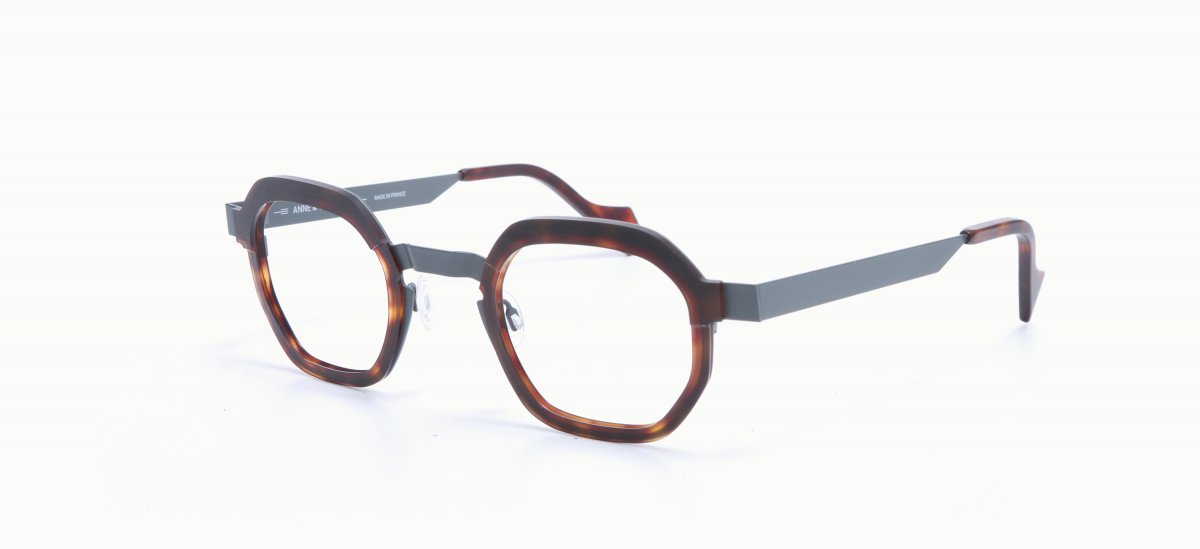 26105021 AV Ornette 25C50 4426 437,00 €-2