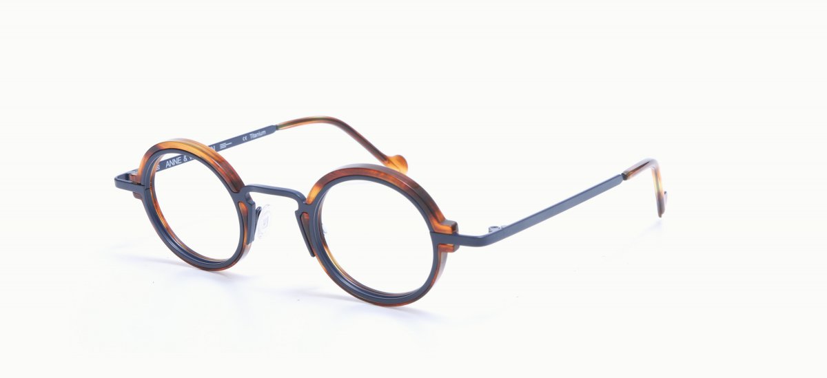 26105025 AV M1 25A20 4028 477,00 €-2
