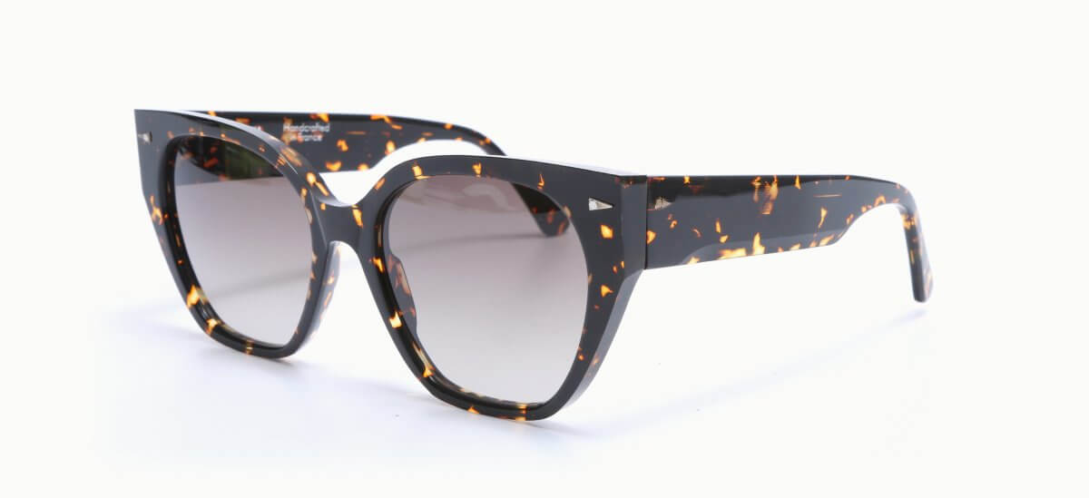 2600023503 AHL Marguerite Yellow TurtleSmoke Gradient 5619 467,00 €-2