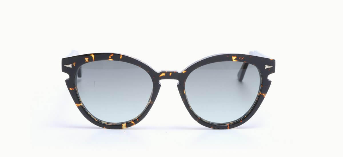 2600023580 AHL Menilmontant Yellow TurtleGreen Gradient 5319 437,00 €-1
