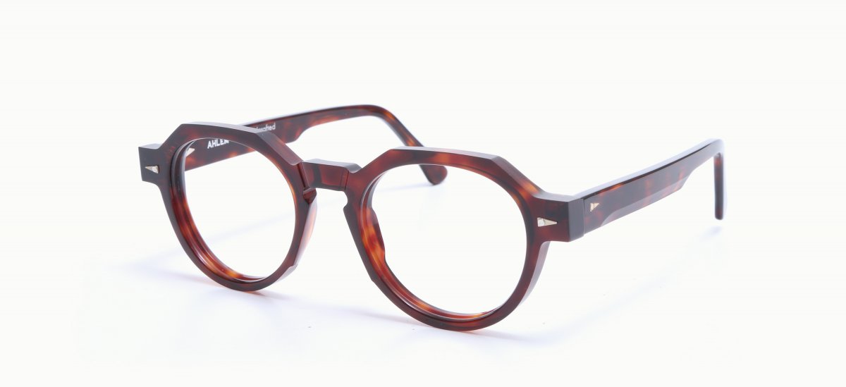 2600023616 AHL Verneuil Light Turtle 4921 467,00 €-2