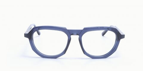 Charlie R